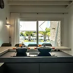 Villa Front