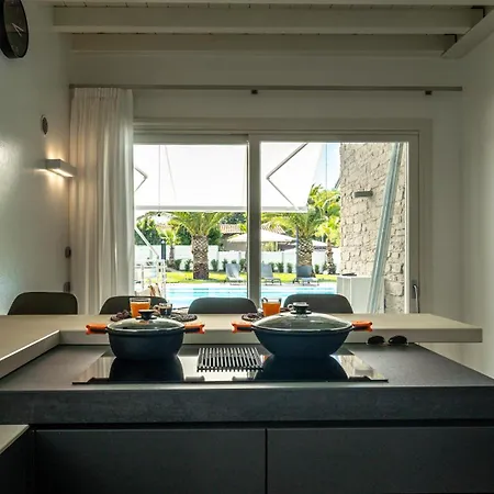 Front Villa *